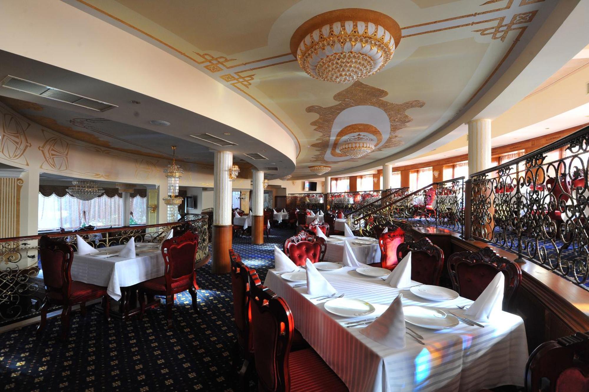Park Hotel Stara Zagora Ngoại thất bức ảnh The restaurant