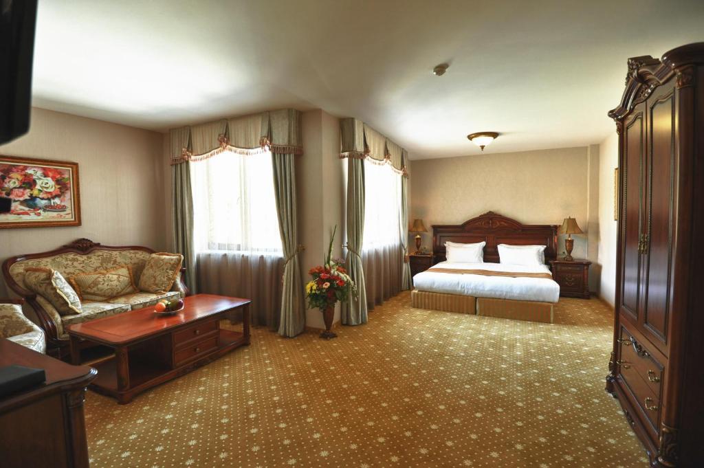 Park Hotel Stara Zagora Phòng bức ảnh